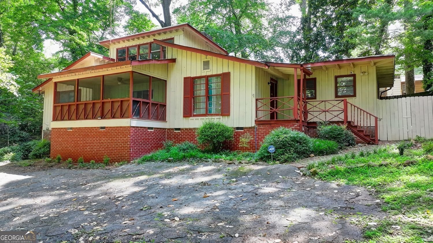 8805 Lake Drive Snellville - 21