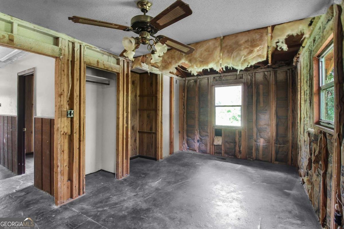 127 Blue Jay Drive Midway - 13