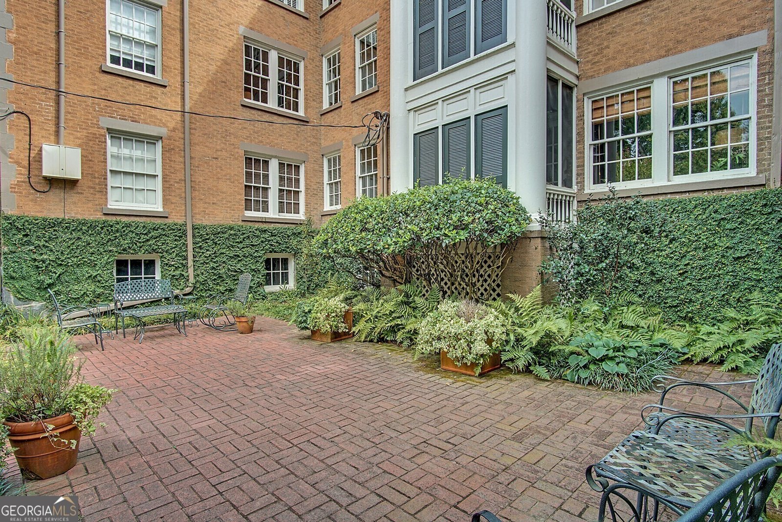 8 Collier Road Atlanta - 29