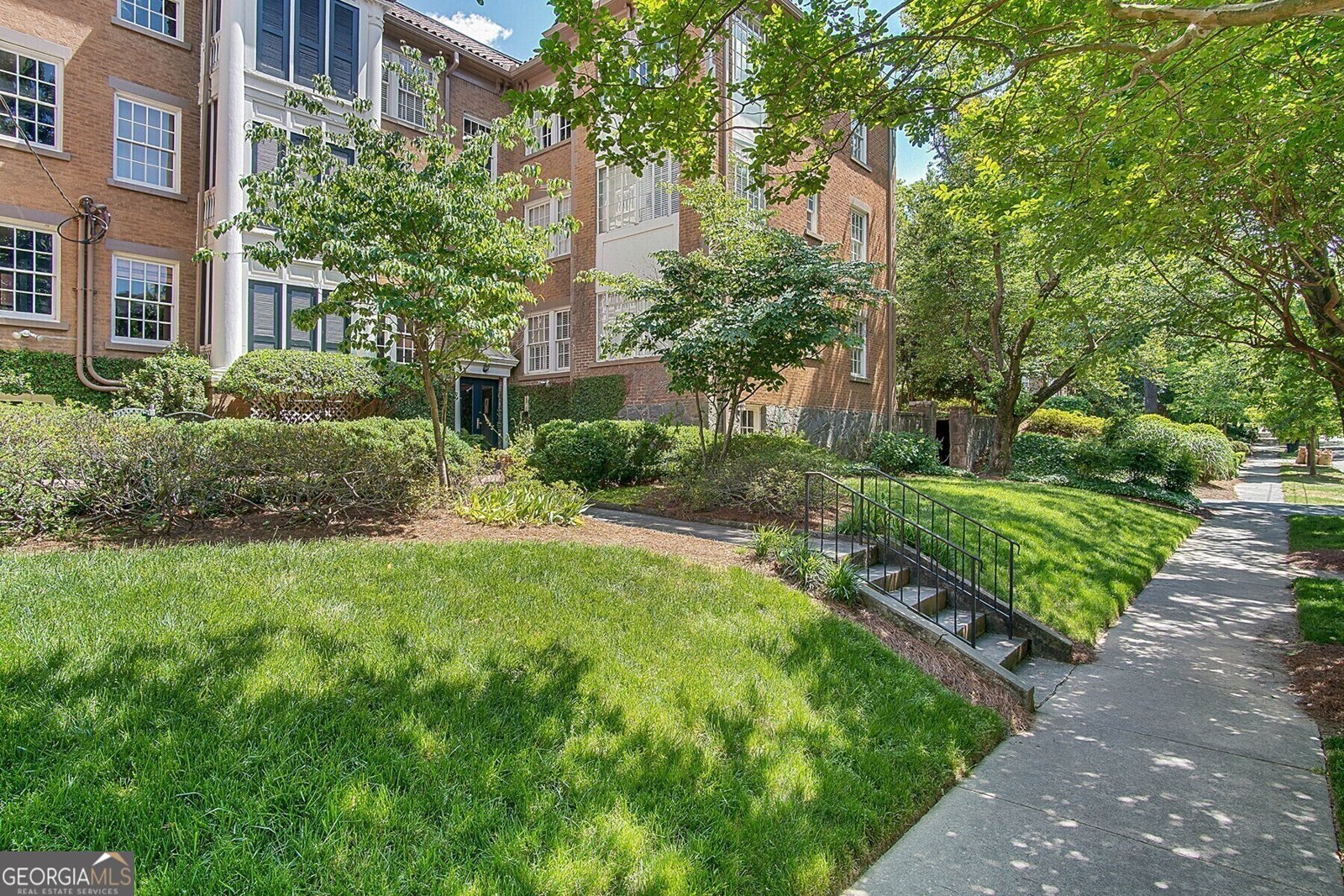 8 Collier Road Atlanta - 34