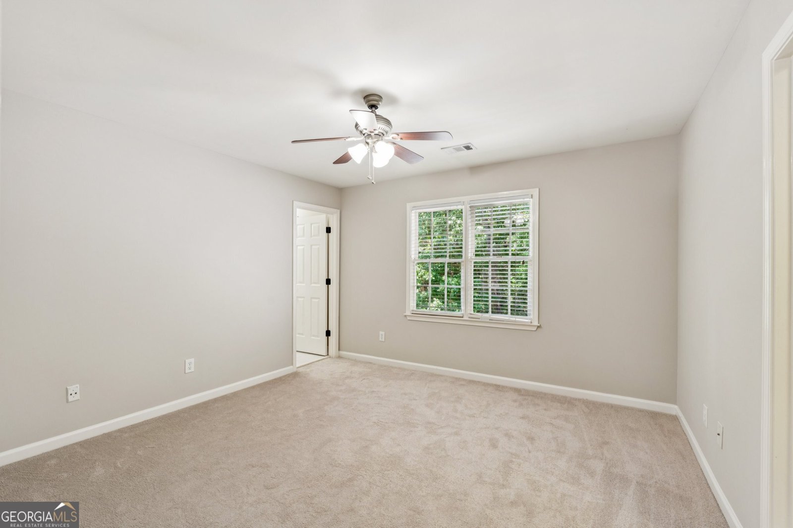 665 Greenview Terrace Milton - 4