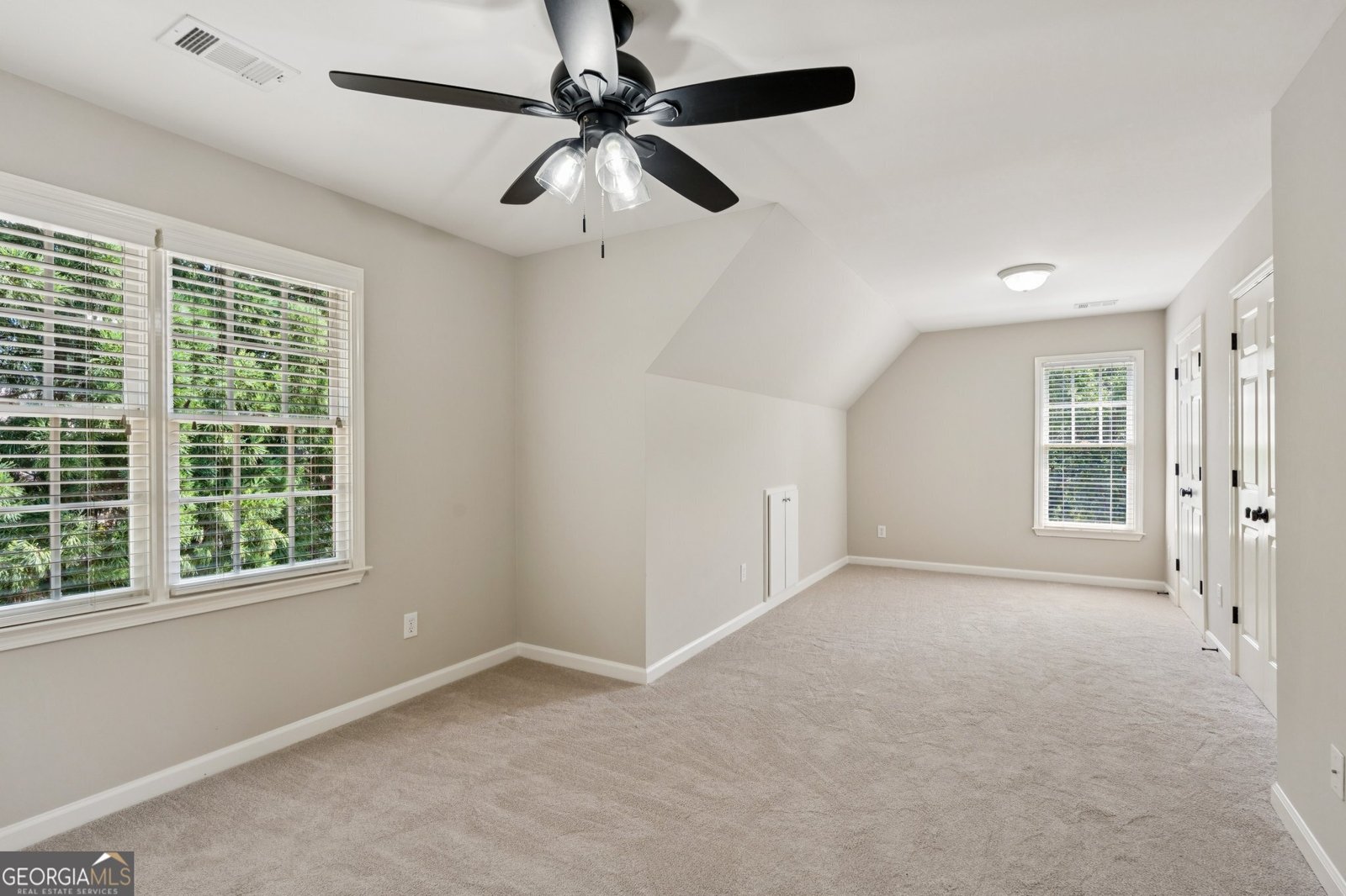 665 Greenview Terrace Milton - 6