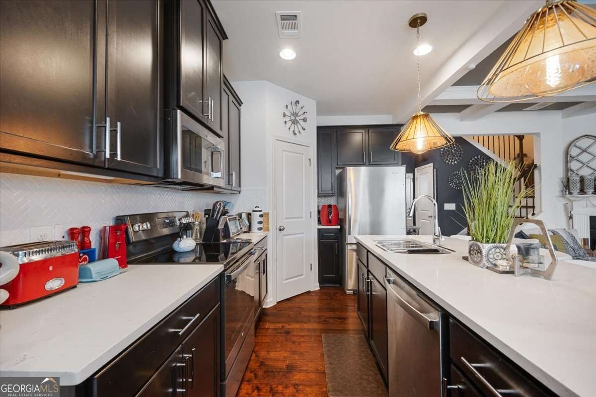 2404 FITTS Drive Conyers - 12