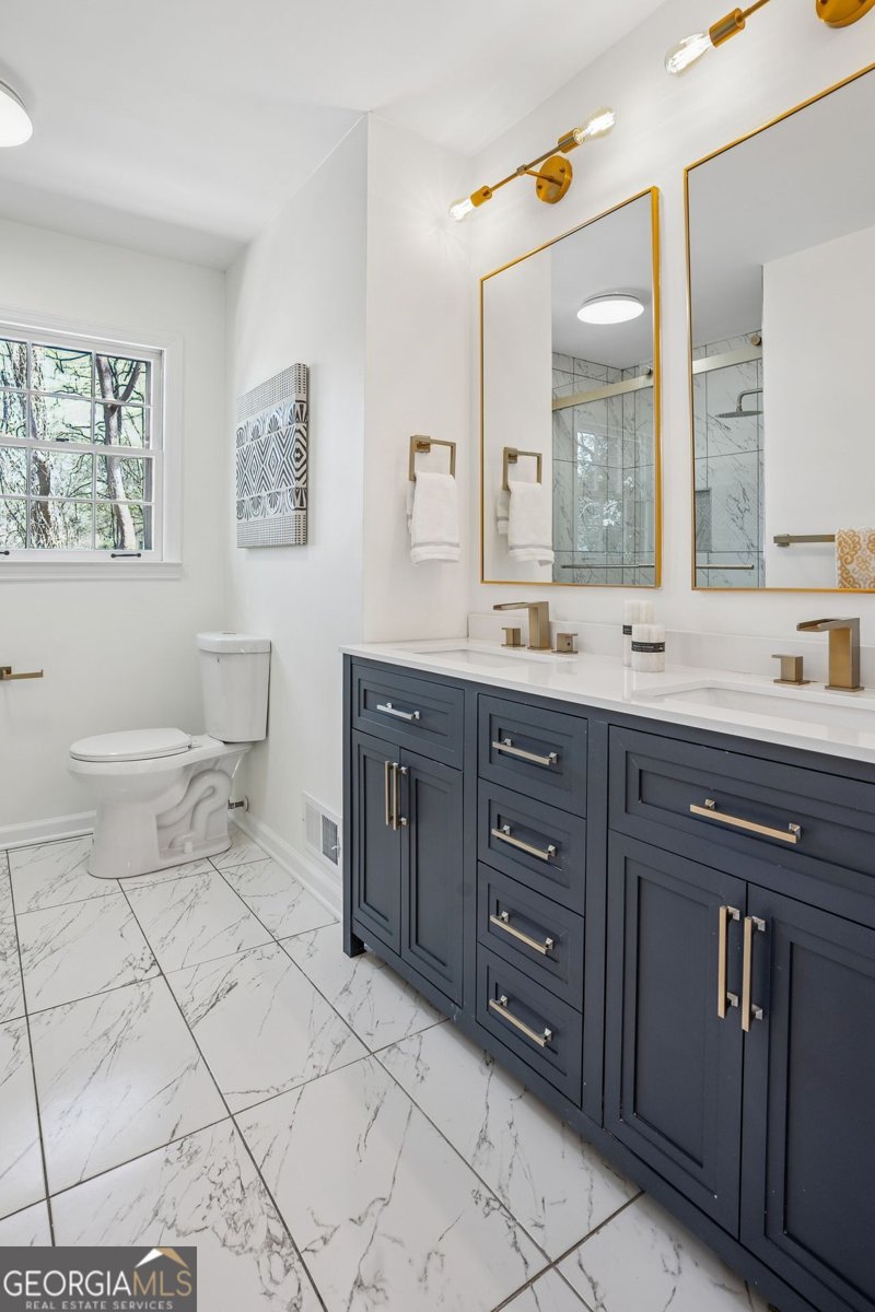 335 AMBERIDGE ATLANTA - 21