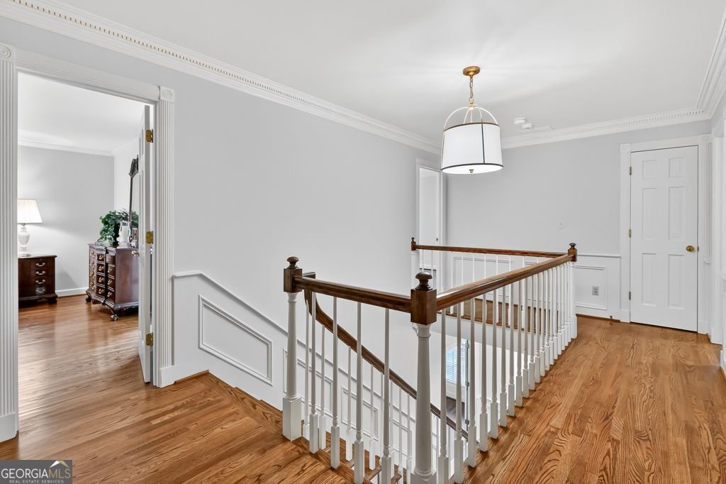 575 VALLEY HALL Sandy Springs - 43