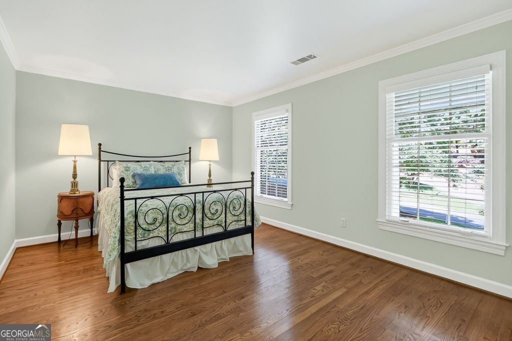 575 VALLEY HALL Sandy Springs - 54