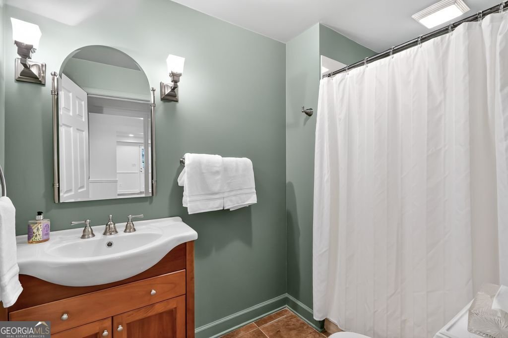 575 VALLEY HALL Sandy Springs - 64