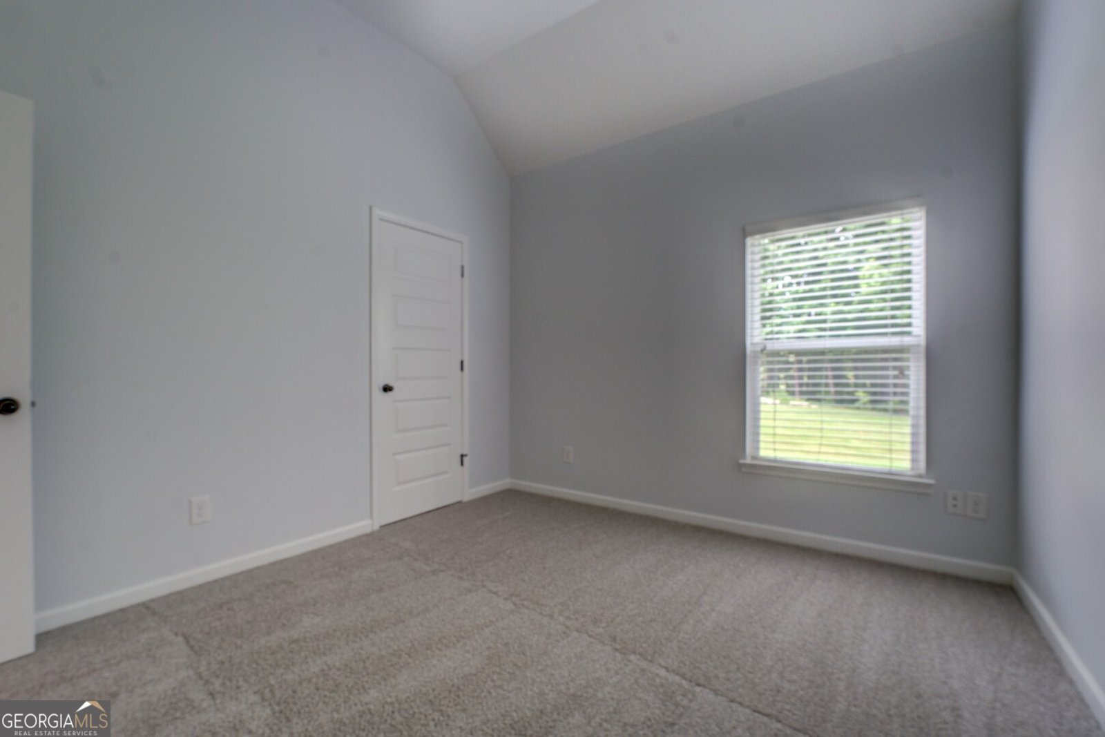 9187 Golfside Circle Covington - 37