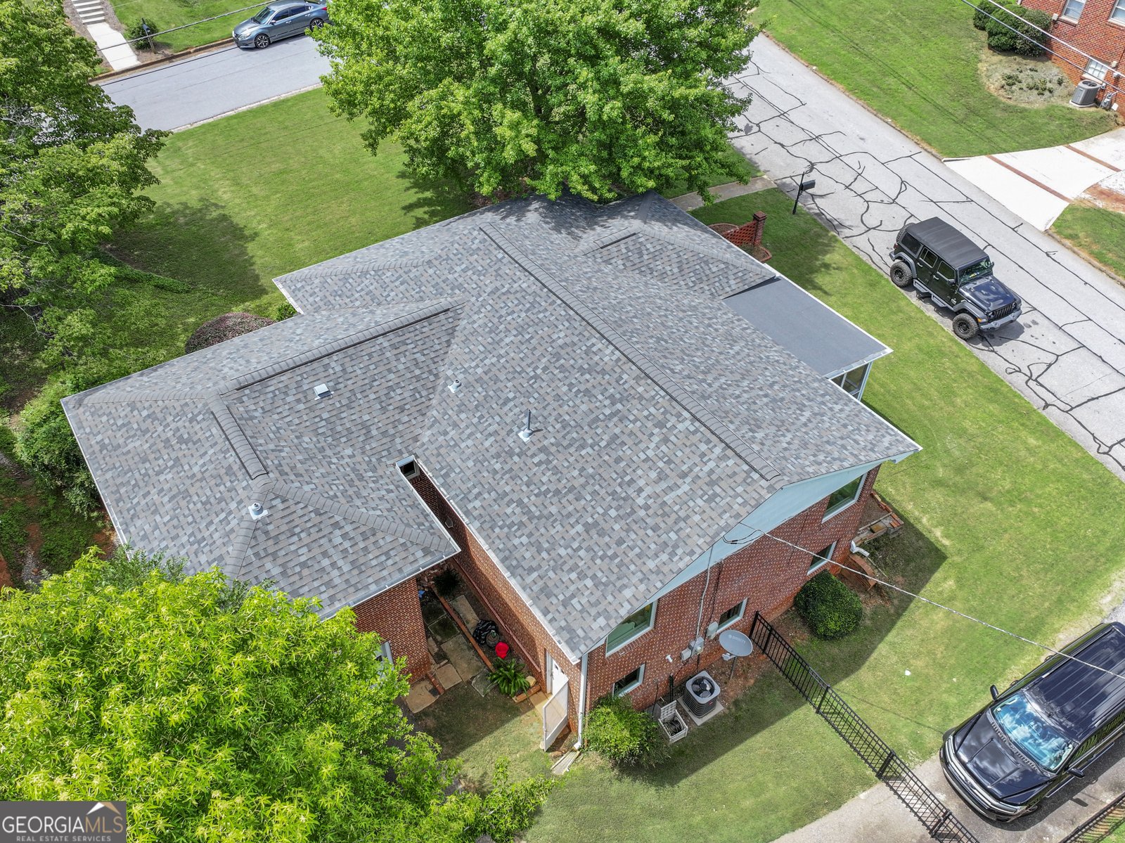 301 Parkway Drive Athens - 34