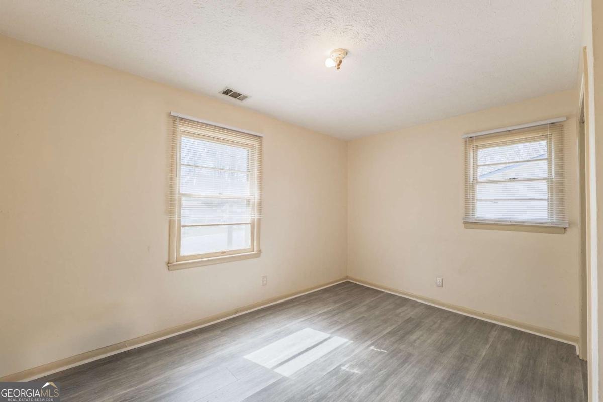 821 Charles Circle Griffin - 14