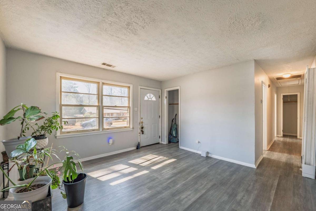 821 Charles Circle Griffin - 7