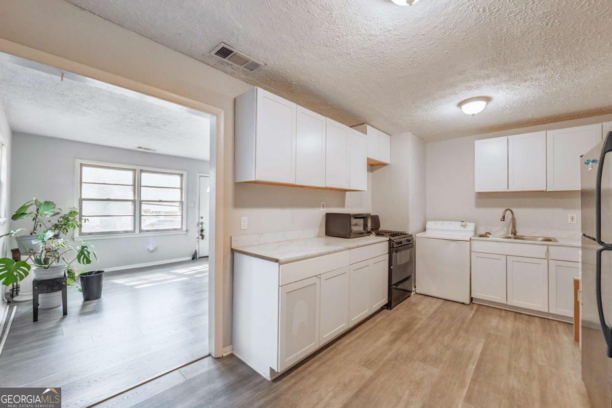 821 Charles Circle Griffin - 9