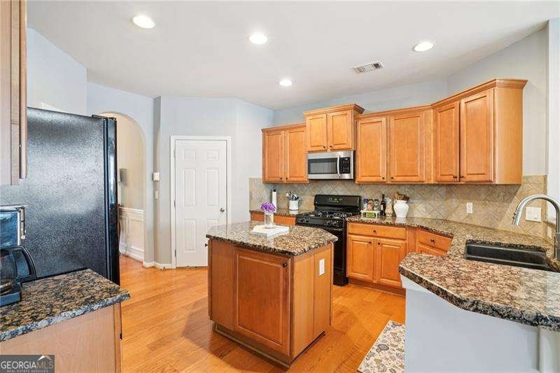 233 Hampton Station Boulevard Canton - 12