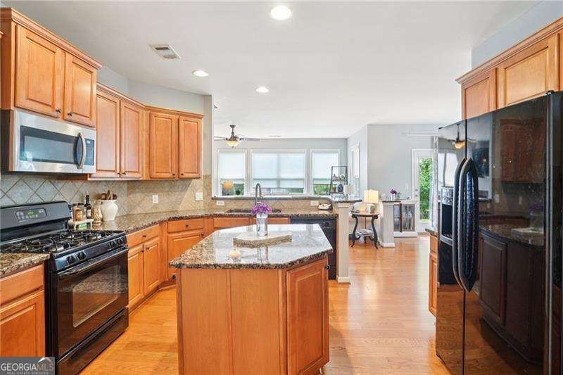 233 Hampton Station Boulevard Canton - 14