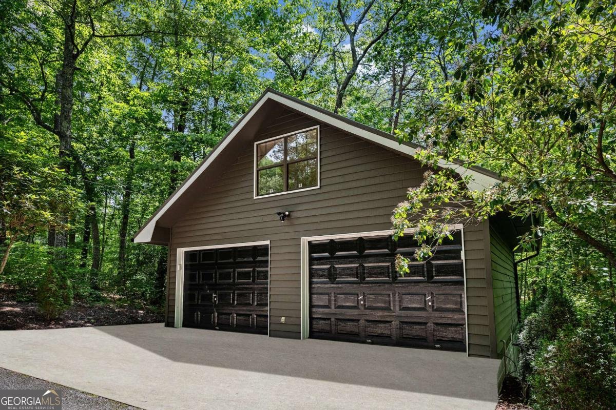 223 Mountain Tops Road Blue Ridge - 29