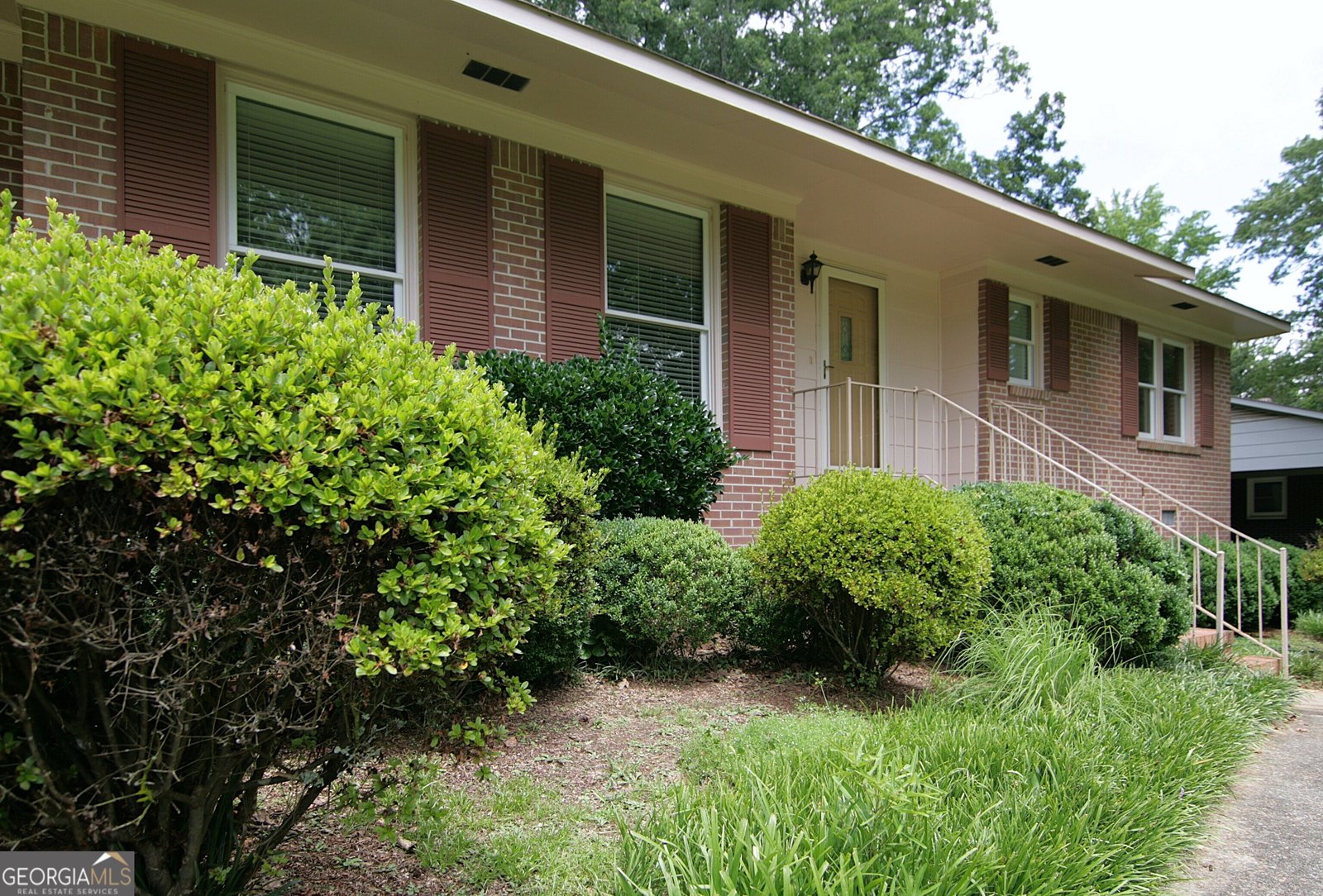 350 Laurel Lane Lagrange - 2