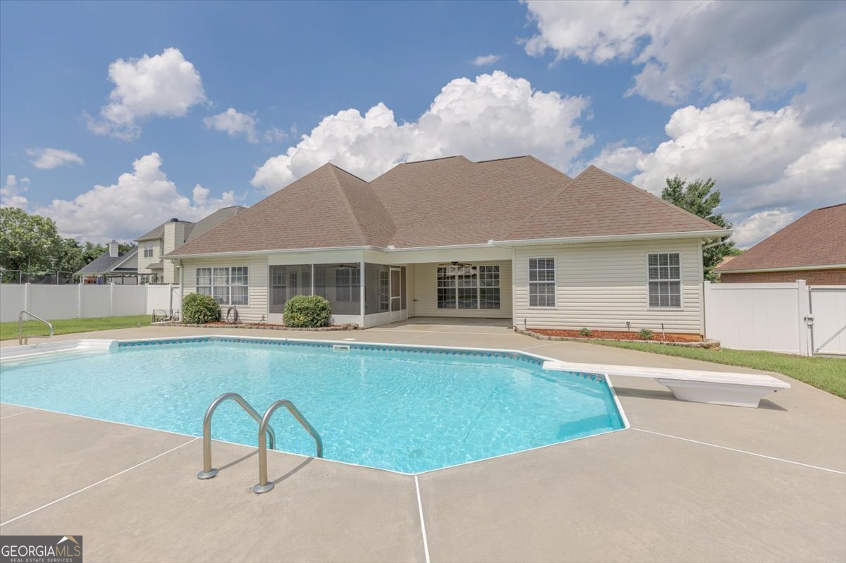 105 Finch Drive Kathleen - 77