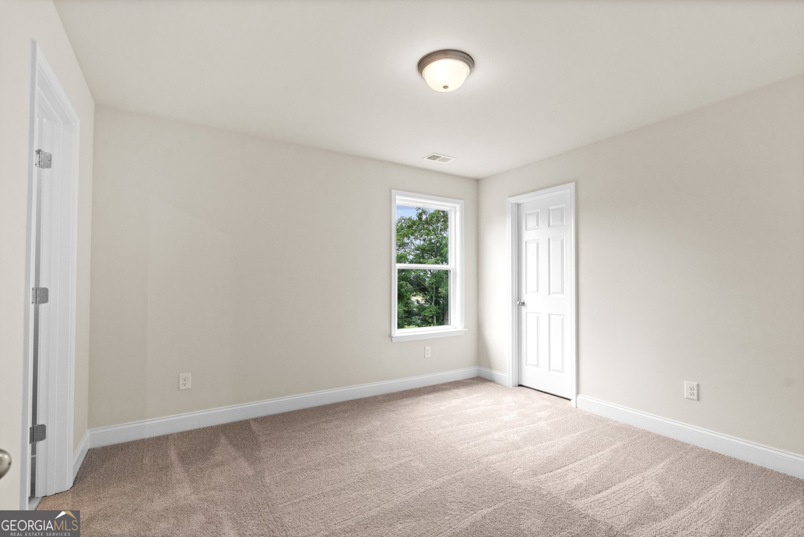 654 Grand Wehunt Drive Hoschton - 27