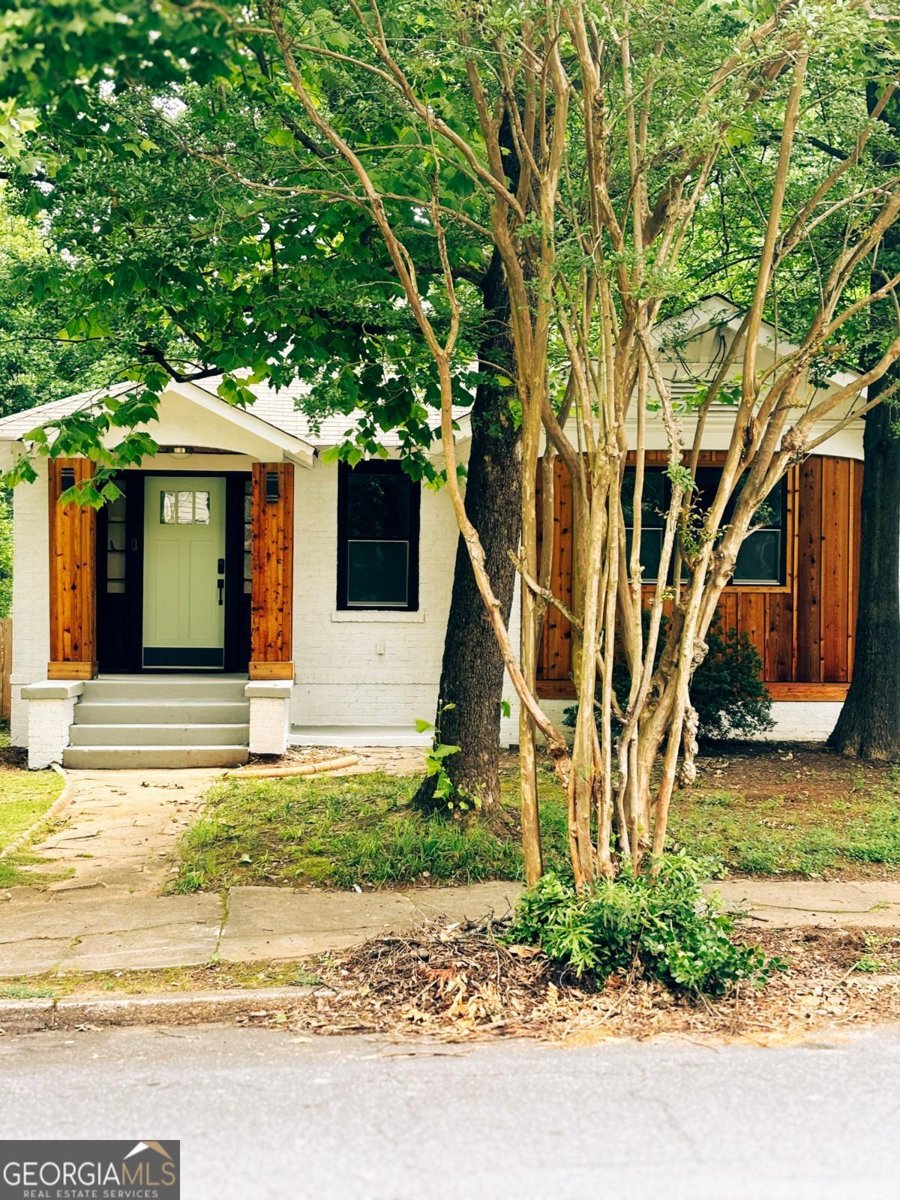 1460 Hartford Avenue Atlanta - 1
