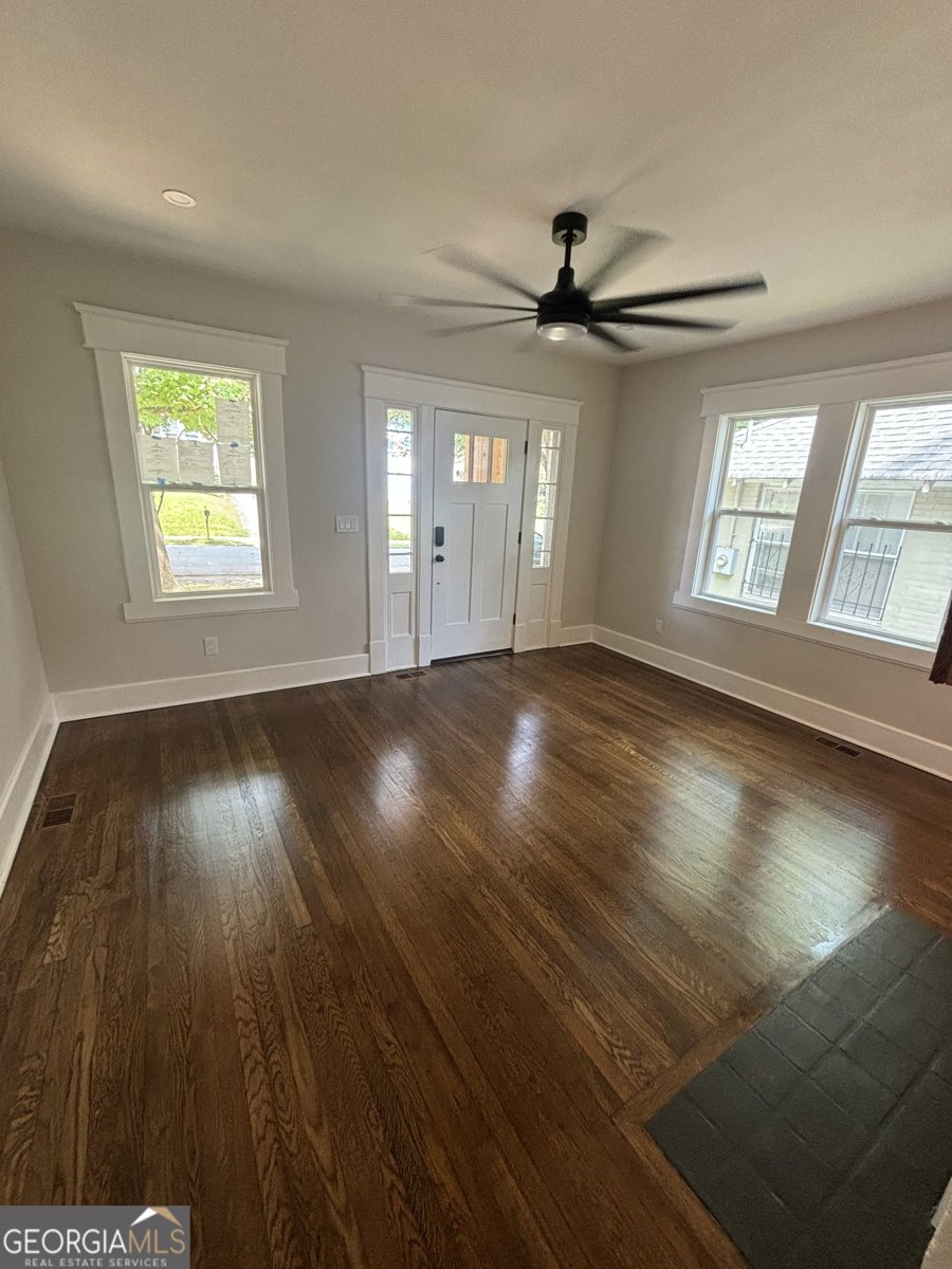 1460 Hartford Avenue Atlanta - 11