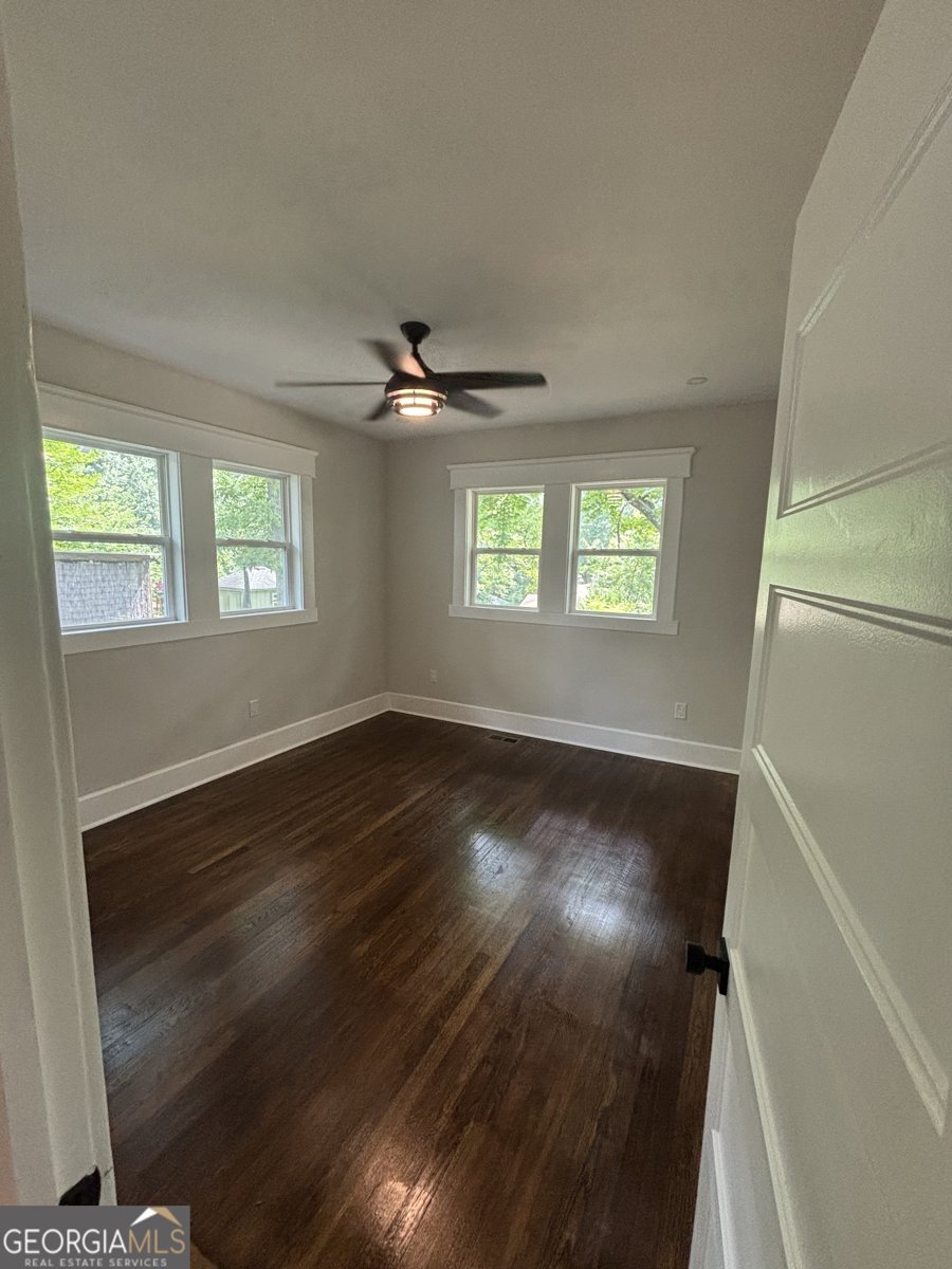 1460 Hartford Avenue Atlanta - 12