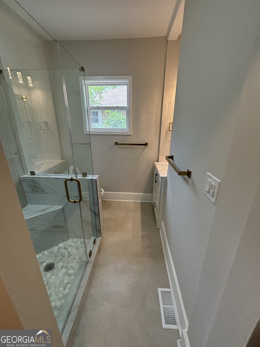 1460 Hartford Avenue Atlanta - 14
