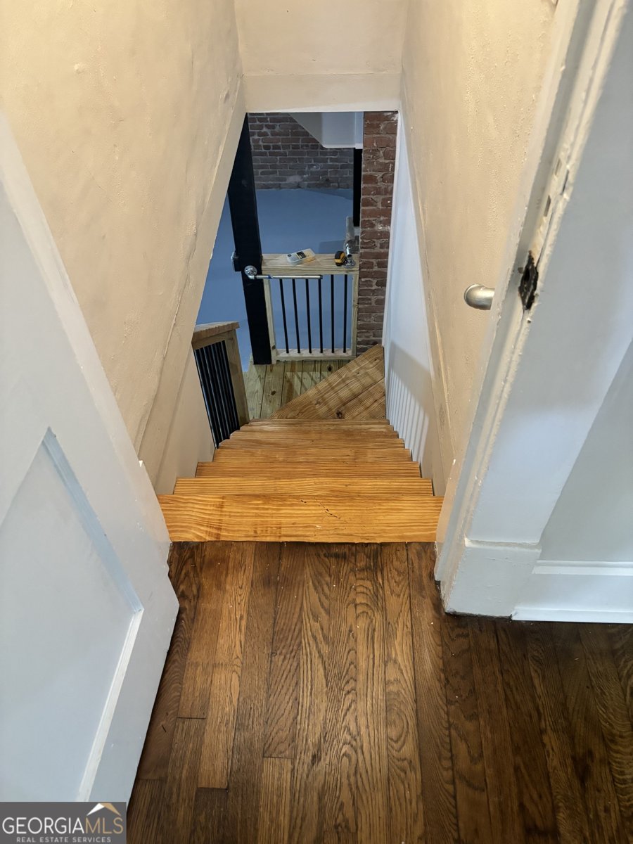 1460 Hartford Avenue Atlanta - 23