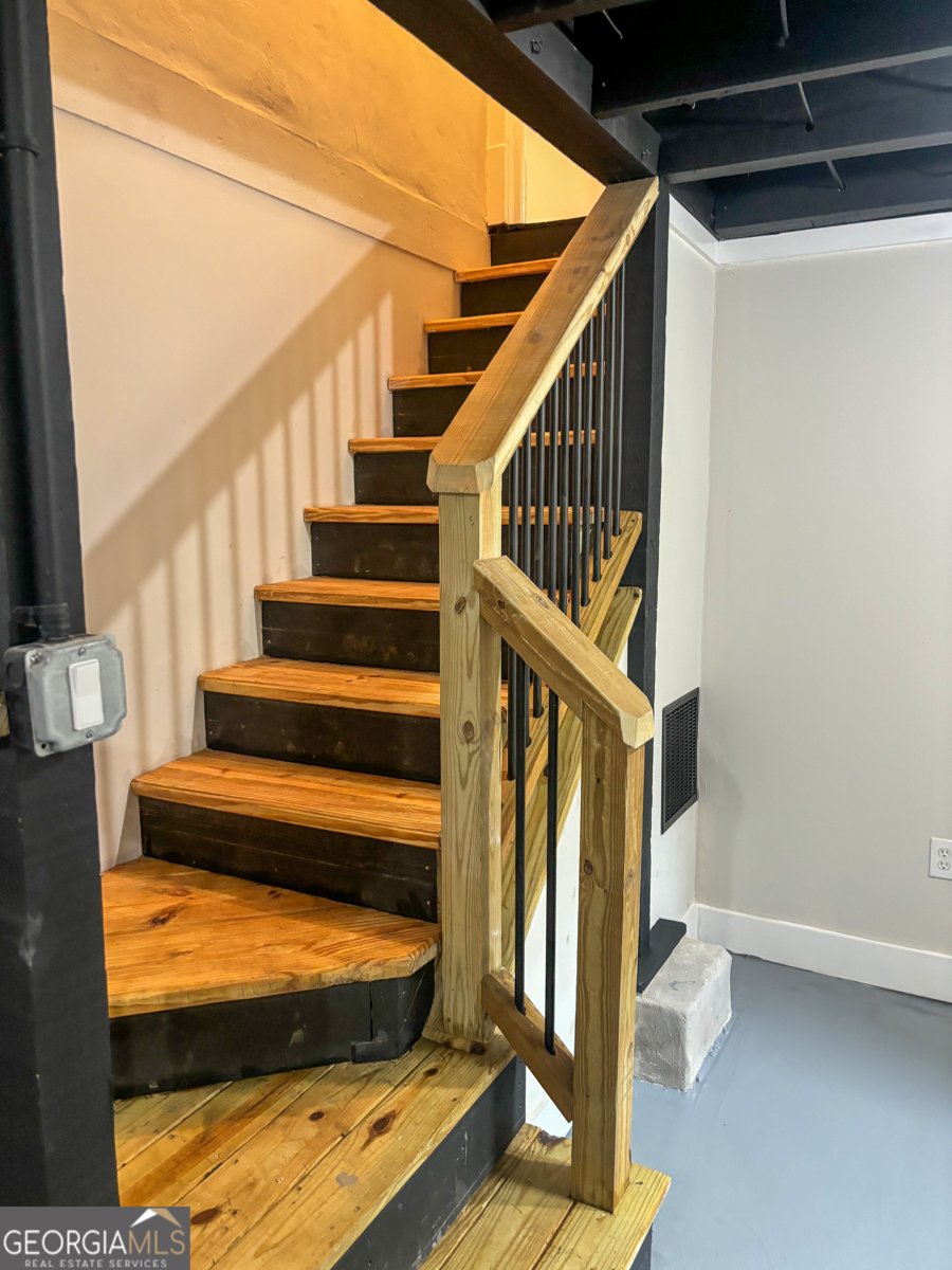 1460 Hartford Avenue Atlanta - 27