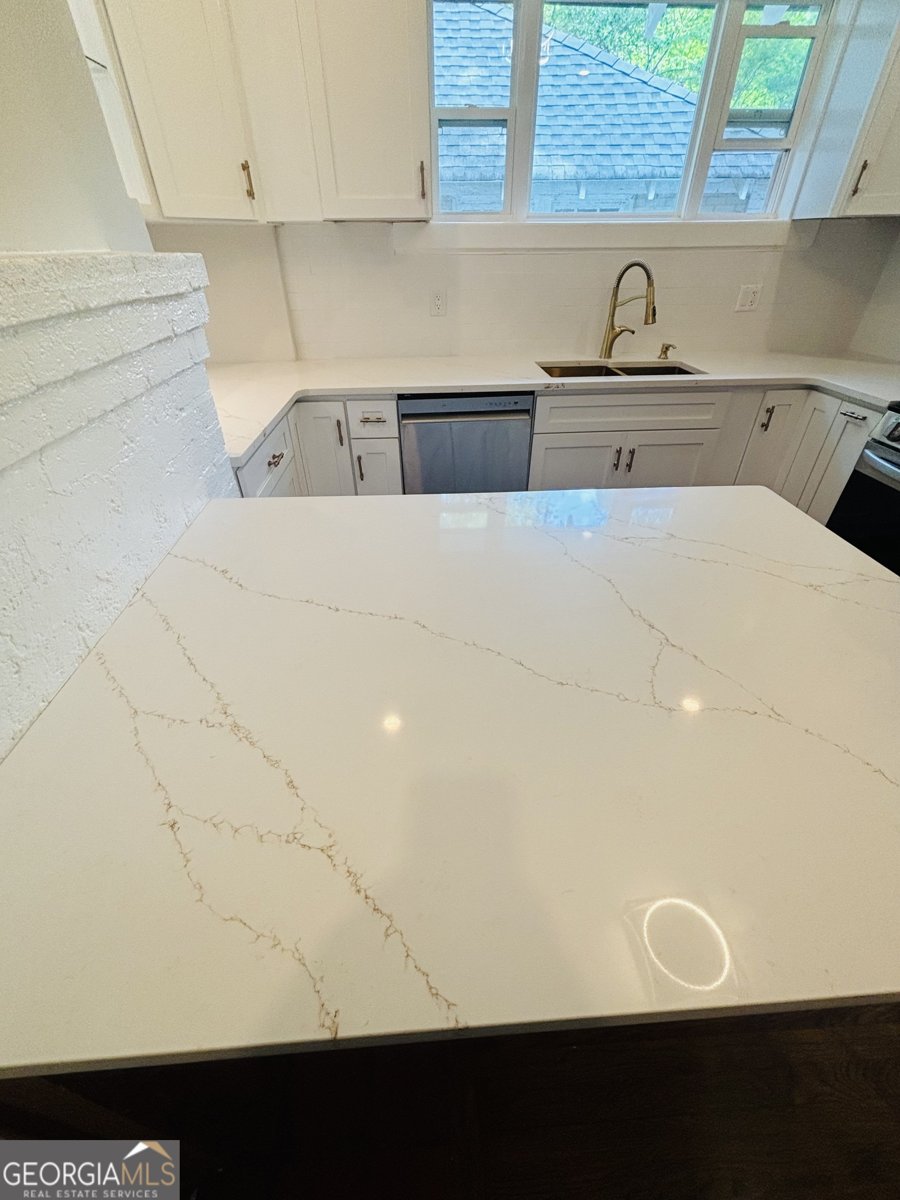1460 Hartford Avenue Atlanta - 6