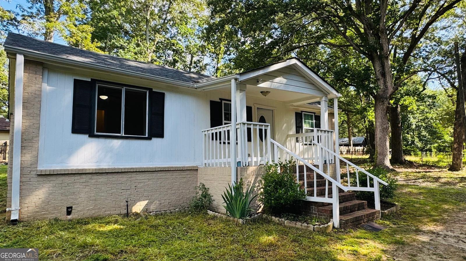 6197 Union Grove Road Lithia Springs - 1