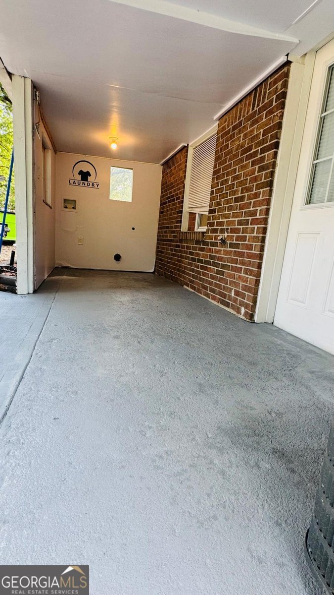 6197 Union Grove Road Lithia Springs - 27