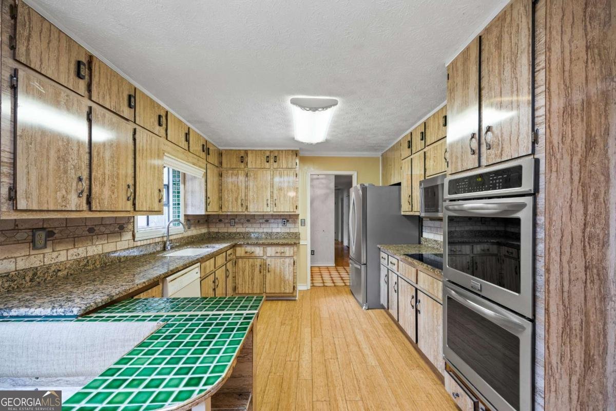 3595 Limberlost Trail Stockbridge - 3