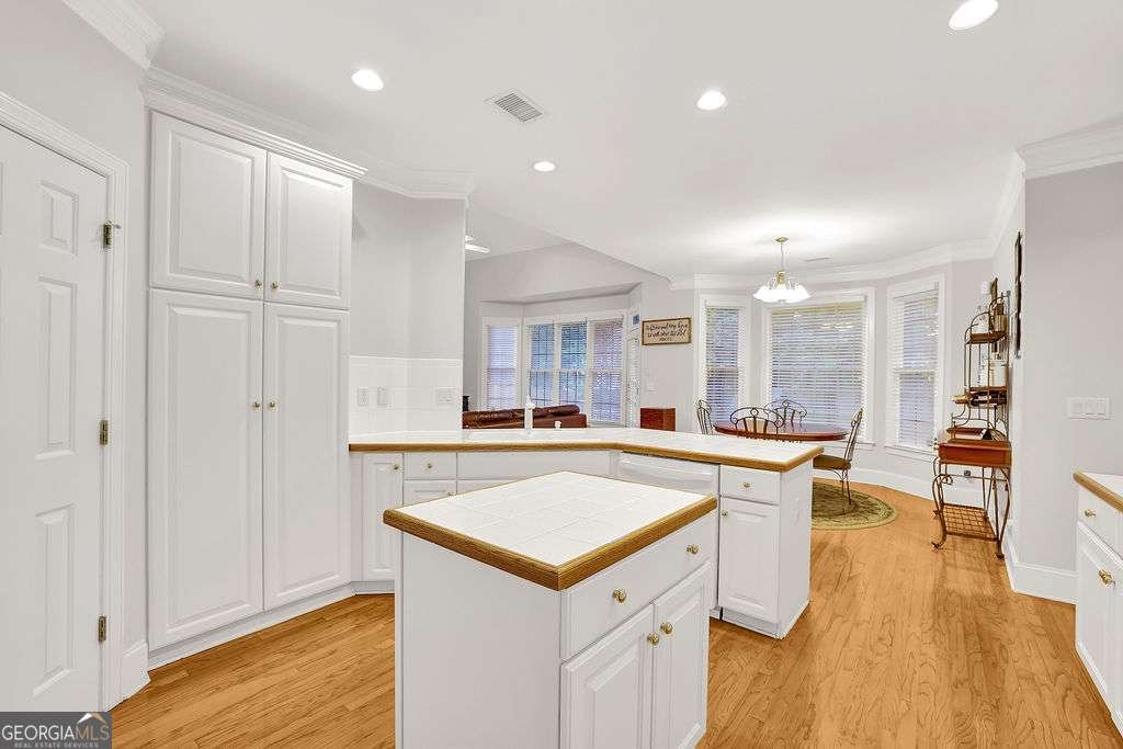 3485 Highcroft Circle Peachtree Corners - 14