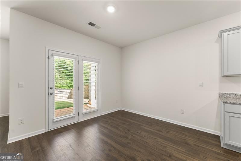 1278 Daurian Drive Statham - 23