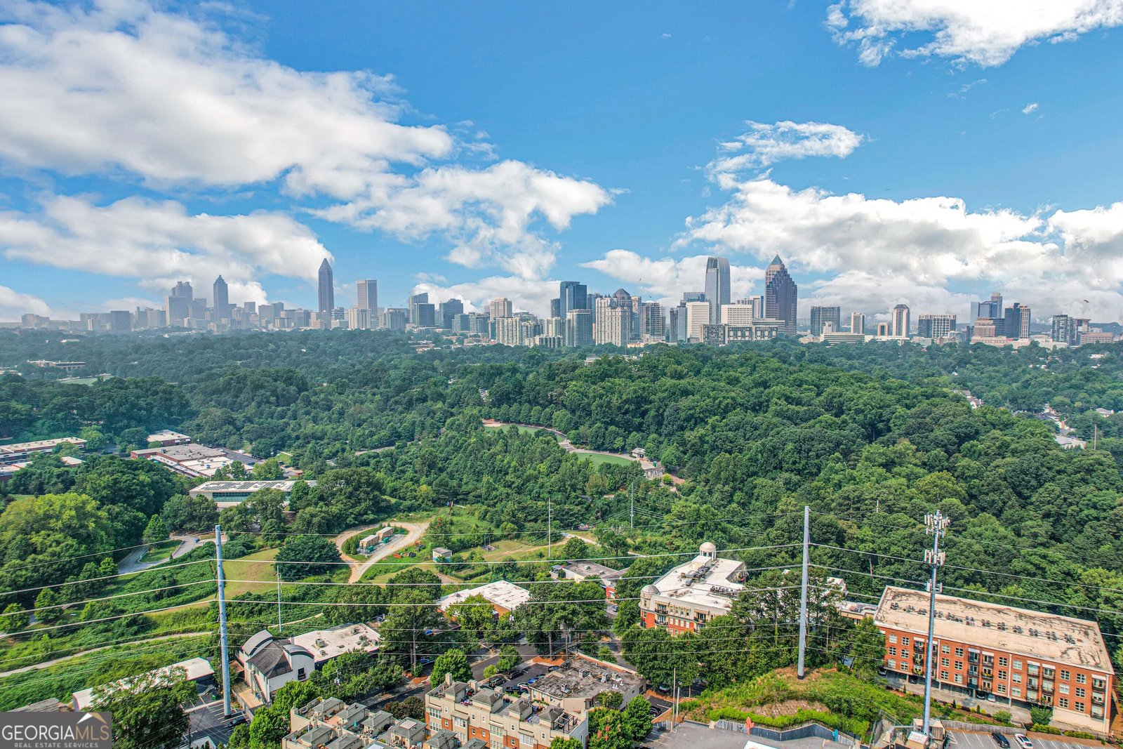 560 Dutch Valley Road Atlanta - 1