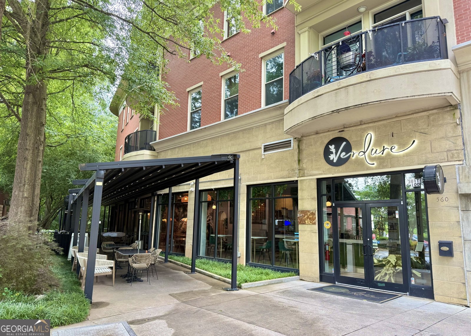 560 Dutch Valley Road Atlanta - 24