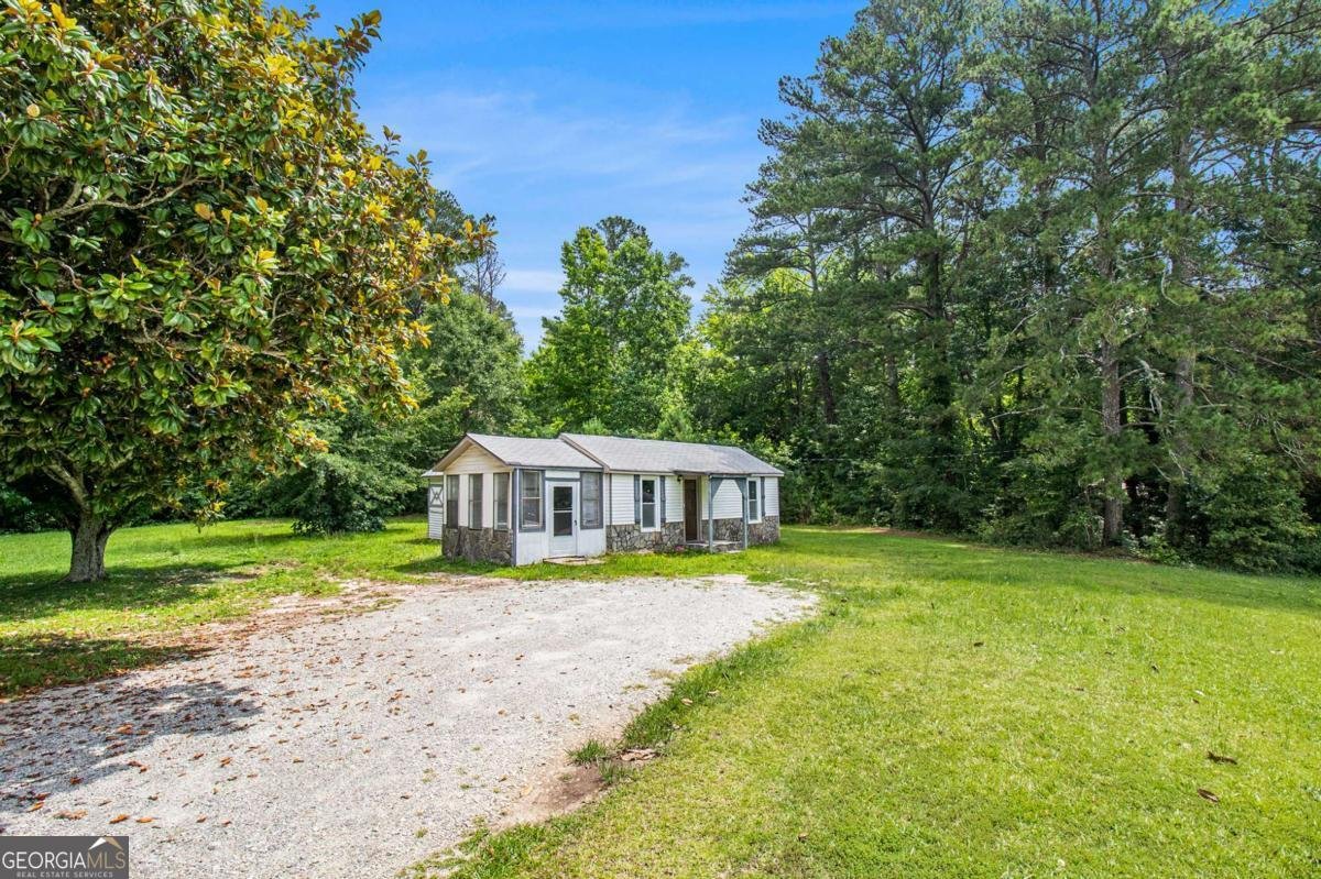 1186 Eastview Road Conyers - 1