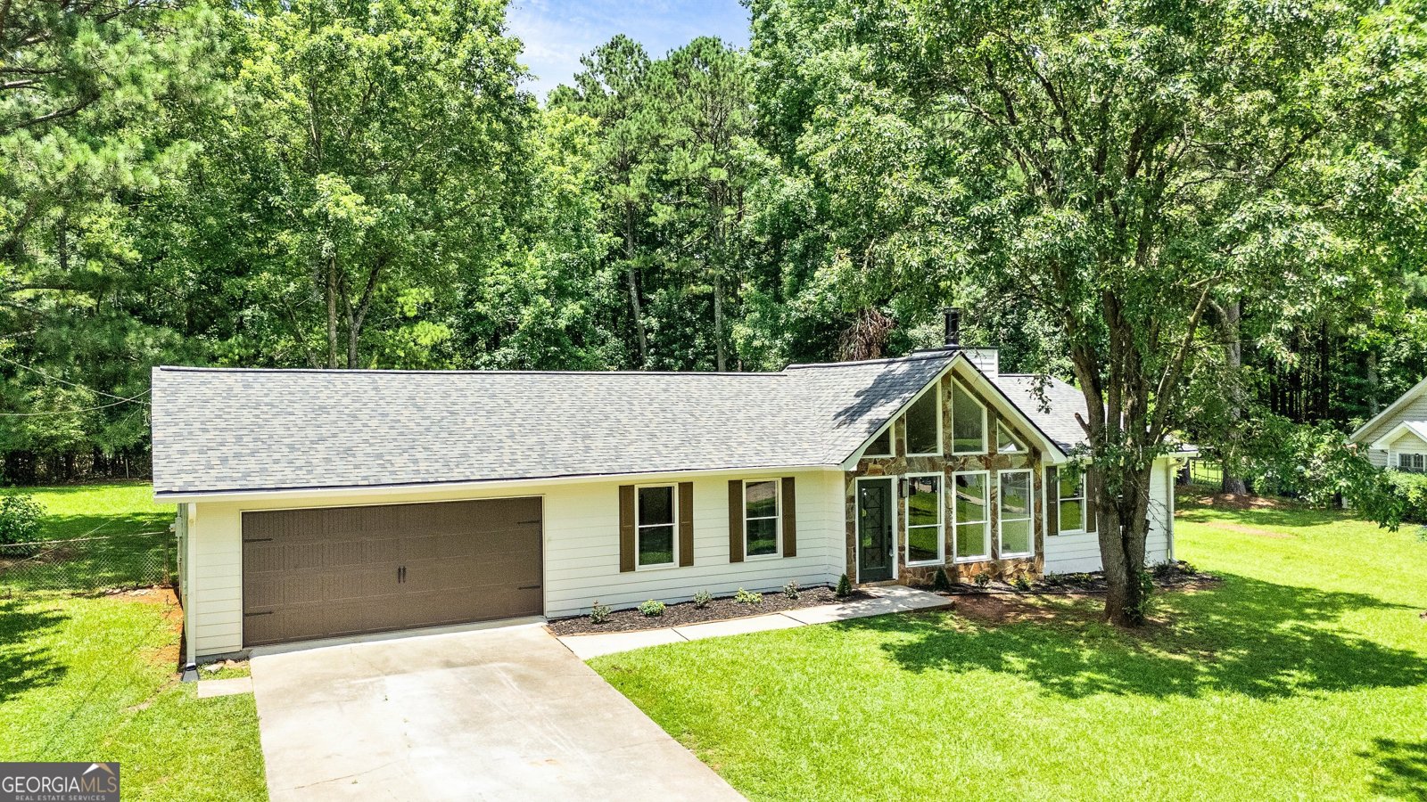 125 Selena Court Fayetteville - 35