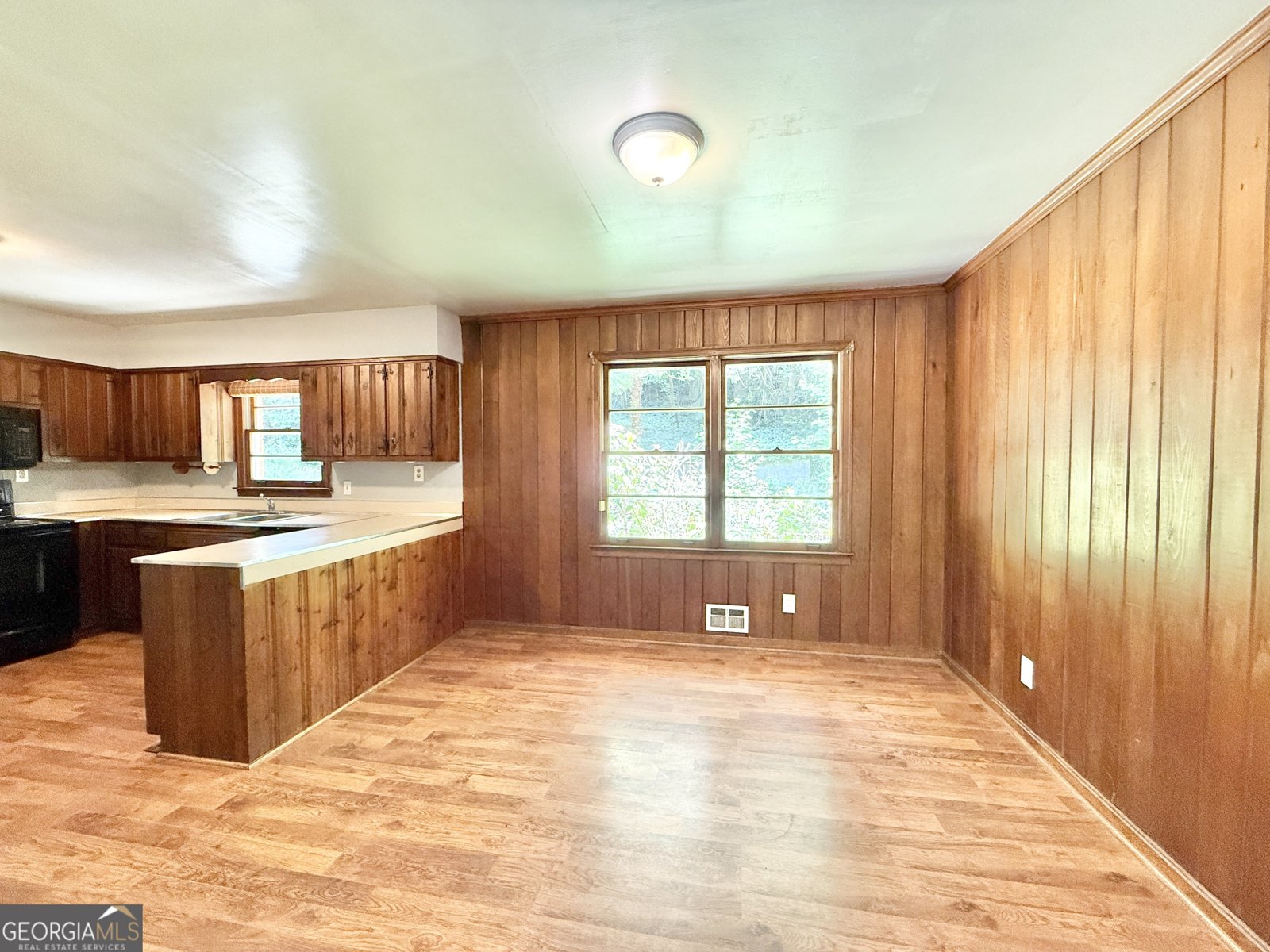 813 Crockett Court Decatur - 13