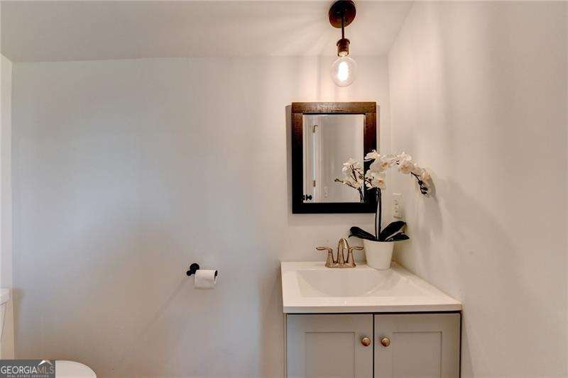 3991 Adamsville Drive Atlanta - 23