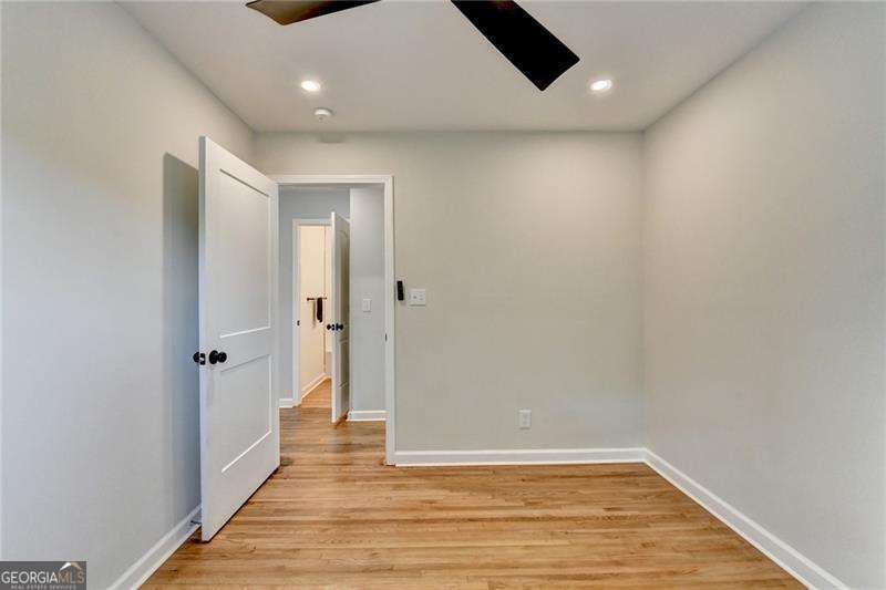 3991 Adamsville Drive Atlanta - 29