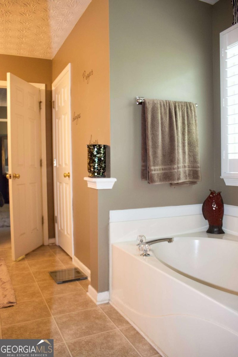 978 Francis Lane Fairburn - 13