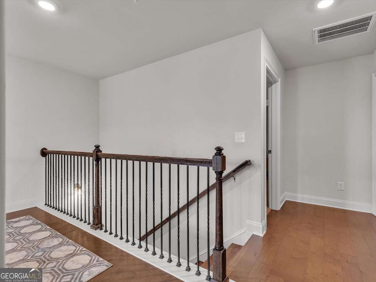 105 Lighthouse Cove Adairsville - 30