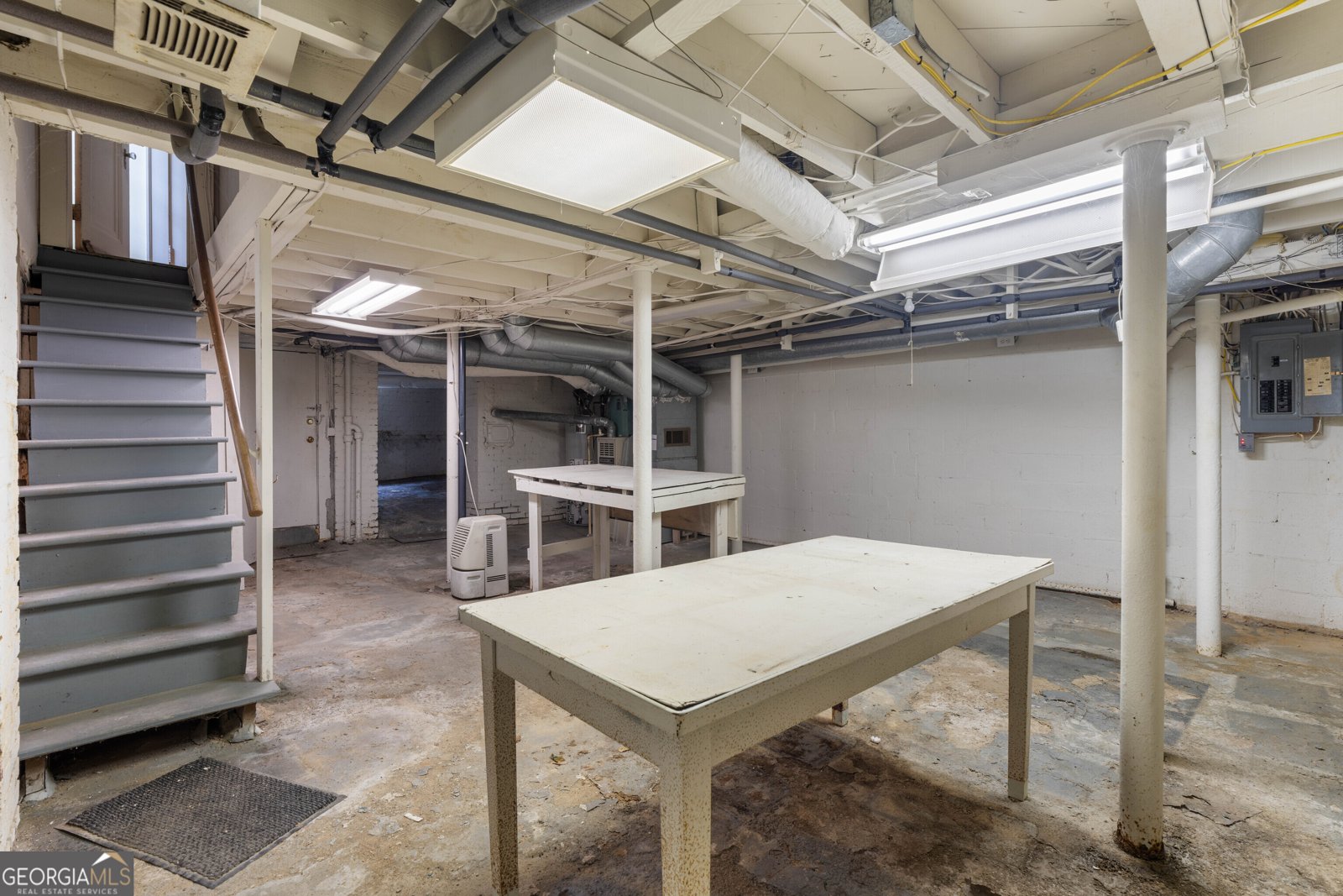 1080 Clifton Road Atlanta - 25