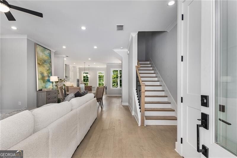 2125 Parkside Lane Roswell - 2