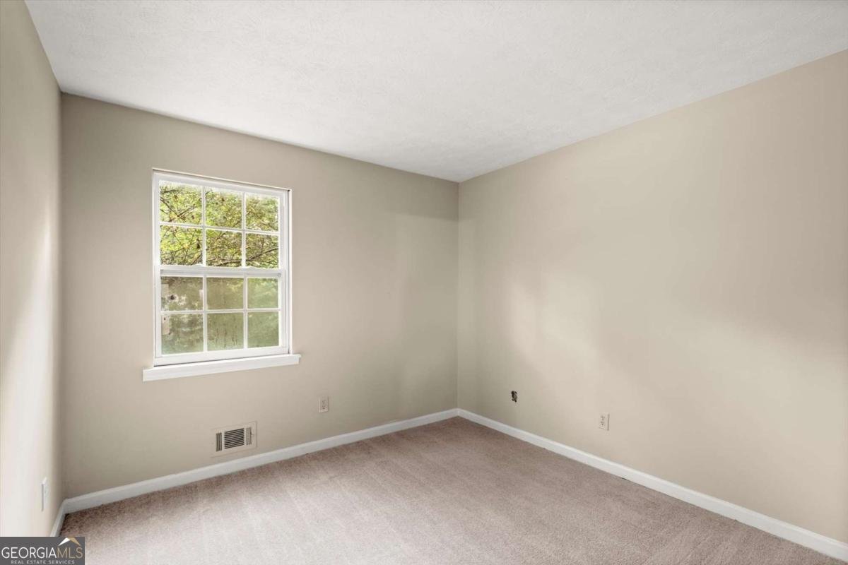 4039 TANGLEWOOD Road Snellville - 13