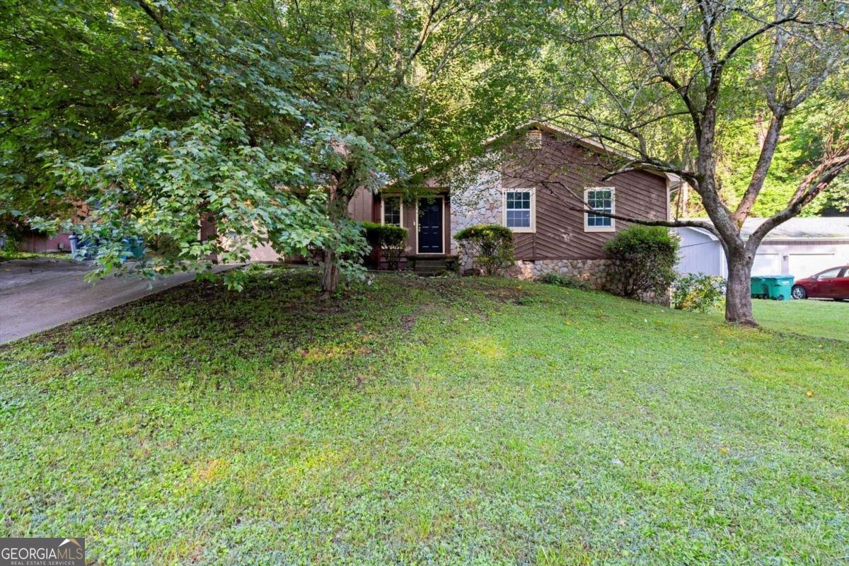 4039 TANGLEWOOD Road Snellville - 2