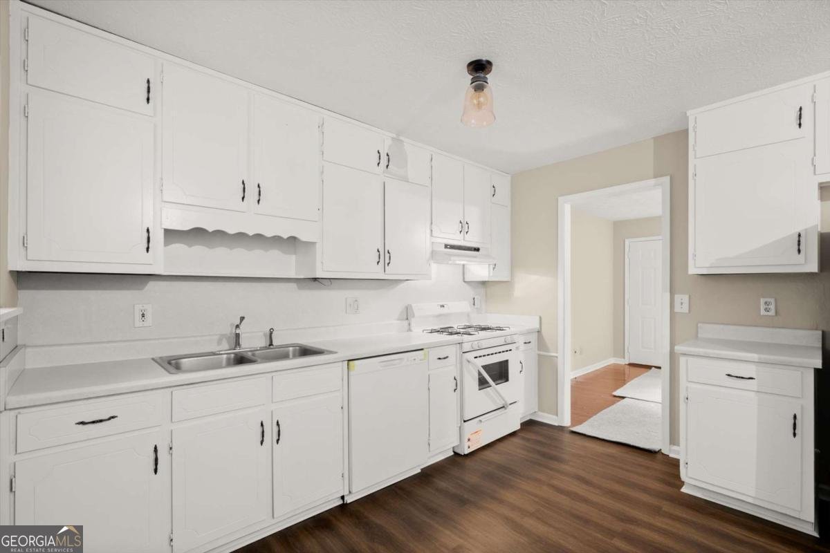 4039 TANGLEWOOD Road Snellville - 9