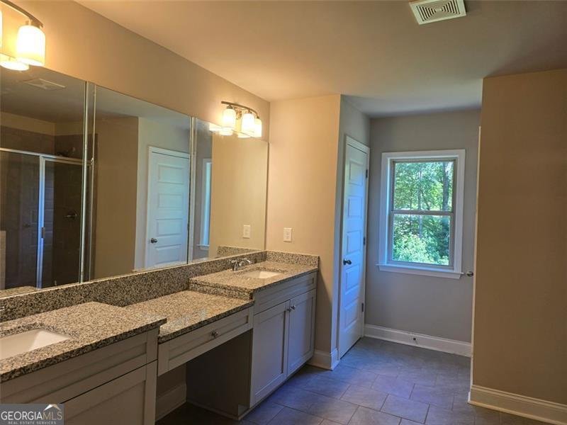5715 Rocky Falls Drive Suwanee - 14