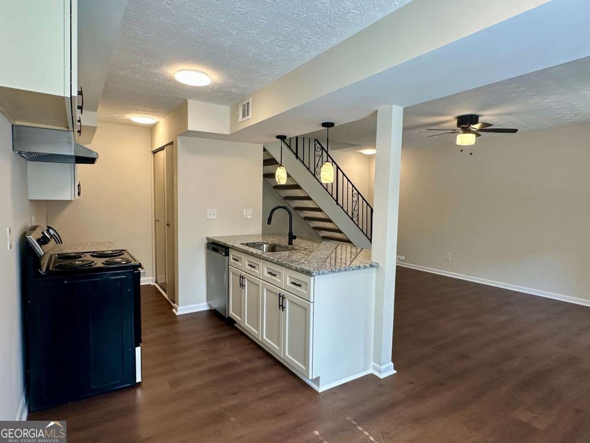 1343 Old Coach Road Marietta - 3
